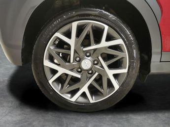 Hyundai Kona 1.6 h-GDi Premium SE DCT (141 ps) - LED - REVERSE CAM - NAV