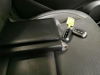 Hyundai Kona 1.6 h-GDi Premium SE DCT (141 ps) - LED - REVERSE CAM - NAV