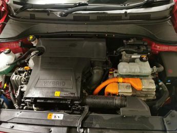 Hyundai Kona 1.6 h-GDi Premium SE DCT (141 ps) - LED - REVERSE CAM - NAV