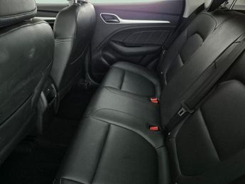 MG MG ZS 44.5kWh Exclusive (143 ps) - REVERSE CAM - NAV - HEATED LEATHER