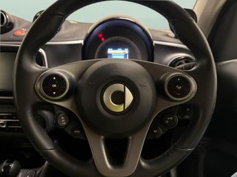 Smart Fortwo 17.6kWh Passion Advanced Coupe (22kW Charger) (82 ps) - CLIMATE 