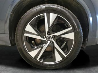 Volvo XC90 2.0 B5 MHEV Plus 4WD (235 ps) - ADAPT CRUISE - HK AUDIO - KEYLES