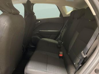 Renault Captur 1.6 E-TECH Iconic Edition (145 ps) - CRUISE - SPEED LIMIT RECOG