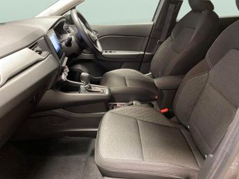 Renault Captur 1.6 E-TECH Iconic Edition (145 ps) - CRUISE - SPEED LIMIT RECOG