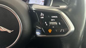 Jaguar I-PACE 400 90kWh SE 4WD (400 ps) - NAV - WIFI - LANE DEPARTURE