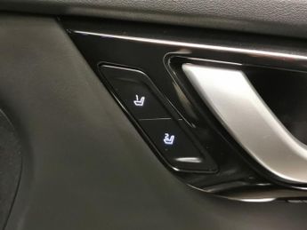 Kia Ev6 77.4kWh GT-Line (225 bhp) - HEATED STEERING - LANE DEPARTURE 