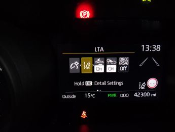 Toyota Yaris Cross 1.5 VVT-h Icon E-CVT (116 ps) - LANE TRACE ASSIST - LANE DEPARTU