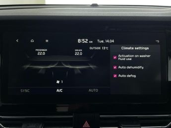 Kia Niro 1.6 GDi 3 DCT (139 bhp) - HEATED LEATHER - HEATED STEERING - LAN
