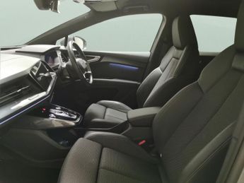 Audi Q4 E-tron 35 S line 55kWh (170 ps) - ACTIVE LANE ASSIST - LED - HEATED SEA