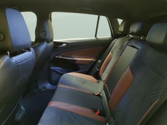 Volkswagen ID.4 Pure 52kWh Life (148 ps) - ACTIVE LANE ASSIST - LED - REVERSE CA
