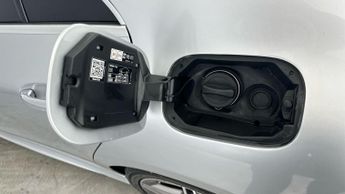 Mercedes-Benz CLA 2.0 CLA250 AMG Line (Premium Plus 2) Coupe 7G-DCT (224 ps) - KEY