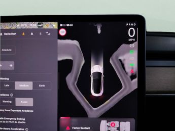 Tesla Model 3 Saloon RWD (241 bhp) - SURROUND VIEW - PARK ASSIST - LED