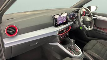 Seat Arona 1.0 TSI FR Sport DSG (110 ps) - PARK SENSORS - AUTO HEADLIGHTS