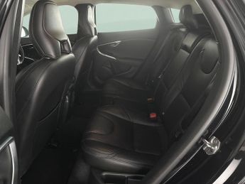 Volvo V40 1.5 T3 Inscription (152 ps) - PARK ASSIST - LED - BLUETOOTH