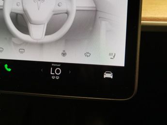 Tesla Model 3 Saloon RWD (241 bhp) - PARK ASSIST - LED - REVERSE CAM