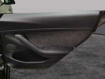 Tesla Model 3 Saloon RWD (241 bhp) - PARK ASSIST - LED - REVERSE CAM