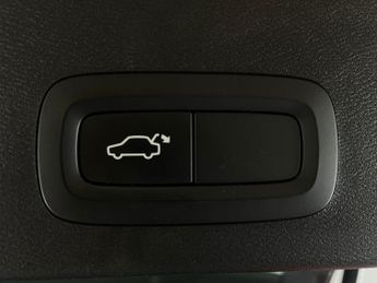 Volvo XC40 1.5 T3 Inscription (163 ps) - REVERSE CAM - LEATHER - LANE DEPAR