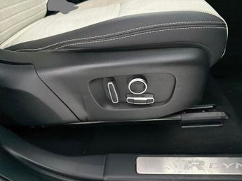 Land Rover Discovery Sport 2.0 D200 MHEV R-Dynamic S Plus 4WD (204 ps) - LED - REVERSE CAM 