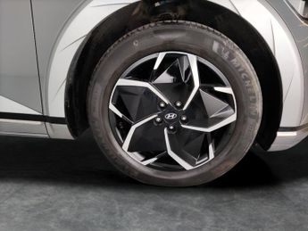 Hyundai Ioniq 5 73kWh Premium (217 ps) - BLIND SPOT ASSIST - LANE DEPARTURE  - B