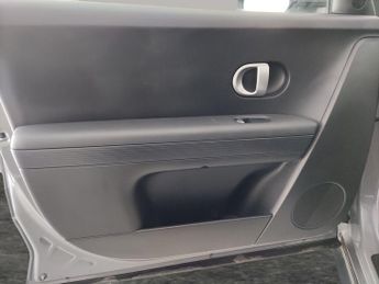 Hyundai Ioniq 5 73kWh Premium (217 ps) - BLIND SPOT ASSIST - LANE DEPARTURE  - B