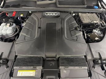 Audi Q7 3.0 TDI V6 50 S line Tiptronic quattro (286 ps) - CLIMATE CONTRO
