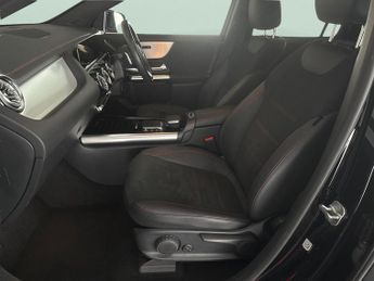 Mercedes-Benz EQA EQA 250+ 70.5kWh AMG Line (190 ps) - NAV - ADAPTIVE LIGHTS - MIR