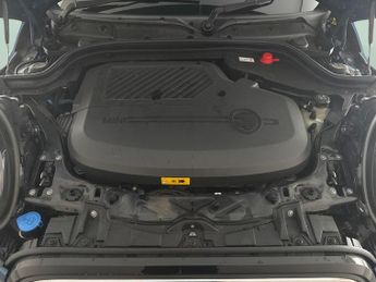 Mini Electric Hatch Cooper SE 32.6kWh Level 3 (184 ps) - REVERSE CAM - HEATED SEATS