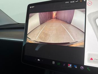 Tesla Model 3 Saloon RWD (241 bhp) - PARK ASSIST - LED - REVERSE CAM