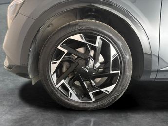 Kia Sportage 1.6 T-GDi 13.8kWh GT-Line Plug-in AWD (261 bhp) - LANE DEPARTURE