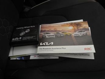 Kia Sportage 1.6 T-GDi 13.8kWh GT-Line Plug-in AWD (261 bhp) - LANE DEPARTURE
