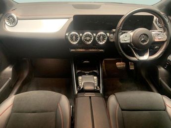 Mercedes-Benz EQA EQA 300 66.5kWh AMG Line 4MATIC (228 ps) - ADAPTIVE LIGHTS - HEA