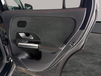Mercedes-Benz EQA EQA 250+ 70.5kWh AMG Line (Premium) (190 ps) - SELF PARK - REVER