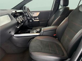 Mercedes-Benz EQA EQA 250+ 70.5kWh AMG Line (Premium) (190 ps) - SELF PARK - REVER