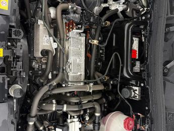 Mercedes-Benz EQA EQA 250+ 70.5kWh AMG Line (Premium) (190 ps) - SELF PARK - REVER