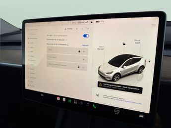 Tesla Model Y (Dual Motor) Long Range 4WDE (384 bhp) - KEYLESS ENTRY - 360 CAM