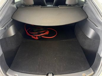 Tesla Model Y (Dual Motor) Long Range 4WDE (384 bhp) - KEYLESS ENTRY - 360 CAM