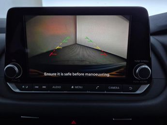 Nissan Qashqai 1.3 DIG-T MHEV Acenta Premium XTRON (158 ps) - REVERSE CAM