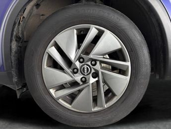 Nissan Qashqai 1.3 DIG-T MHEV Acenta Premium XTRON (158 ps) - REVERSE CAM