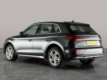 Audi Q5 2.0 TFSIe 50 Sport Plug-in S Tronic quattro 17.9kWh (299 ps) - R
