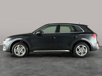 Audi Q5 2.0 TFSIe 50 Sport Plug-in S Tronic quattro 17.9kWh (299 ps) - R