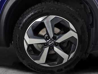 Nissan Qashqai 1.3 DIG-T MHEV N-Connecta XTRON (158 ps) - KEYLESS ENTRY - 360 C