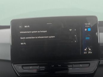 Volkswagen ID.3 Pro S 77kWh Tour (4 Seat) (204 ps) - KEYLESS ENTRY - 360 CAM - P