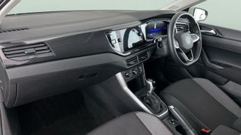 Volkswagen Polo 1.0 TSI Life DSG (95 ps) - MULTI-FUNCTION STEERING WHEEL - ISOFI
