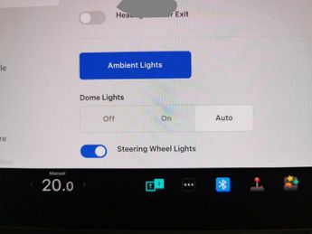 Tesla Model Y SUV RWD (346 ps) - HEATED STEERING - BLIND SPOT ASSIST - WIFI