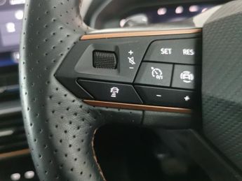 Cupra Leon 1.5 eTSI EVO V1 DSG (150 ps) - LED - REVERSE CAM - NAV