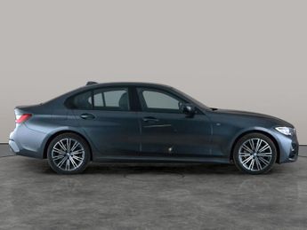 BMW 3 Series 2.0 330e 12kWh M Sport Plug-in (292 ps) - EXTENDED STORAGE