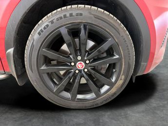 Jaguar E-pace 2.0 P250 R-Dynamic S AWD (249 ps) - BLUETOOTH - CRUISE - PADDLE 