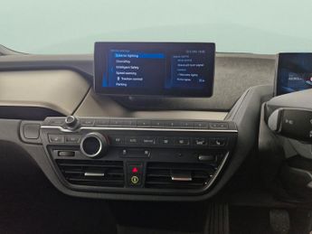 BMW i3 42.2kWh (170 ps) - PARK ASSIST - WIRELESS CHARGER - WIFI