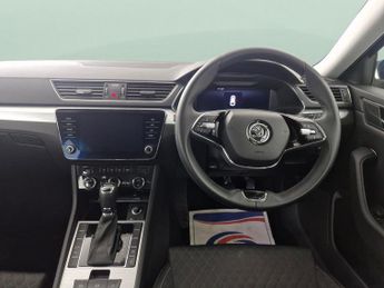 Skoda Superb 2.0 TDI SE DSG (150 ps) - PARK SENSORS - AIR CON - KEYLESS START