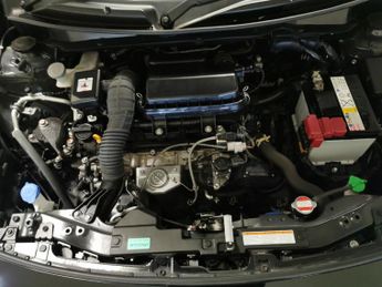 Suzuki Swift 1.2 Dualjet MHEV SZ5 CVT (83 ps) - REVERSE CAM - NAV - BLIND SPO
